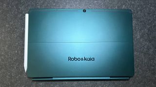 Robo & Kala 2-in-1 laptop