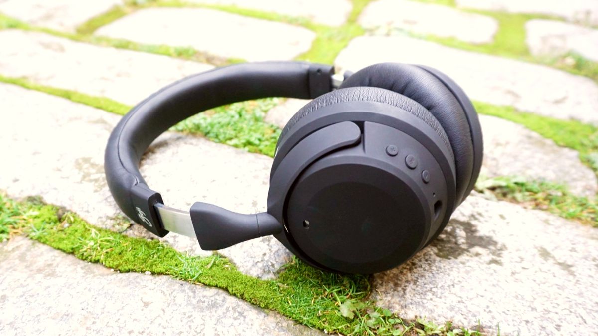 Goji Collection Pro Wireless Headphones review | TechRadar