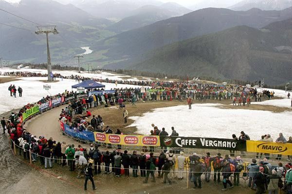 Riders used the ski lifts