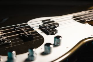 American Ultra II precision bass