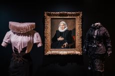 Installation view of Fashion & Art Exhibition at Calouste Gulbenkian Foundation in Lisbon, Portugal