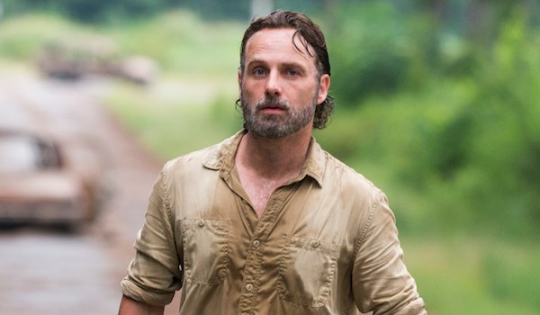 The Biggest Walking Dead Questions We Have After That Crazy Midseason ...