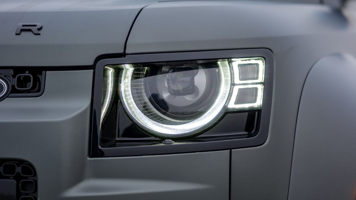 2025 Land Rover Defender test drive.