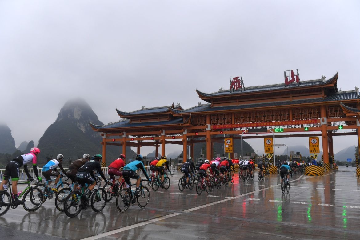 The peloton during stage 6 of the Tour of Guangxi