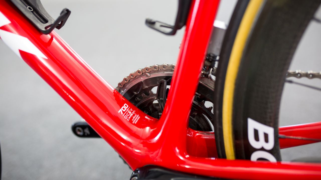 A look at the bottom bracket area