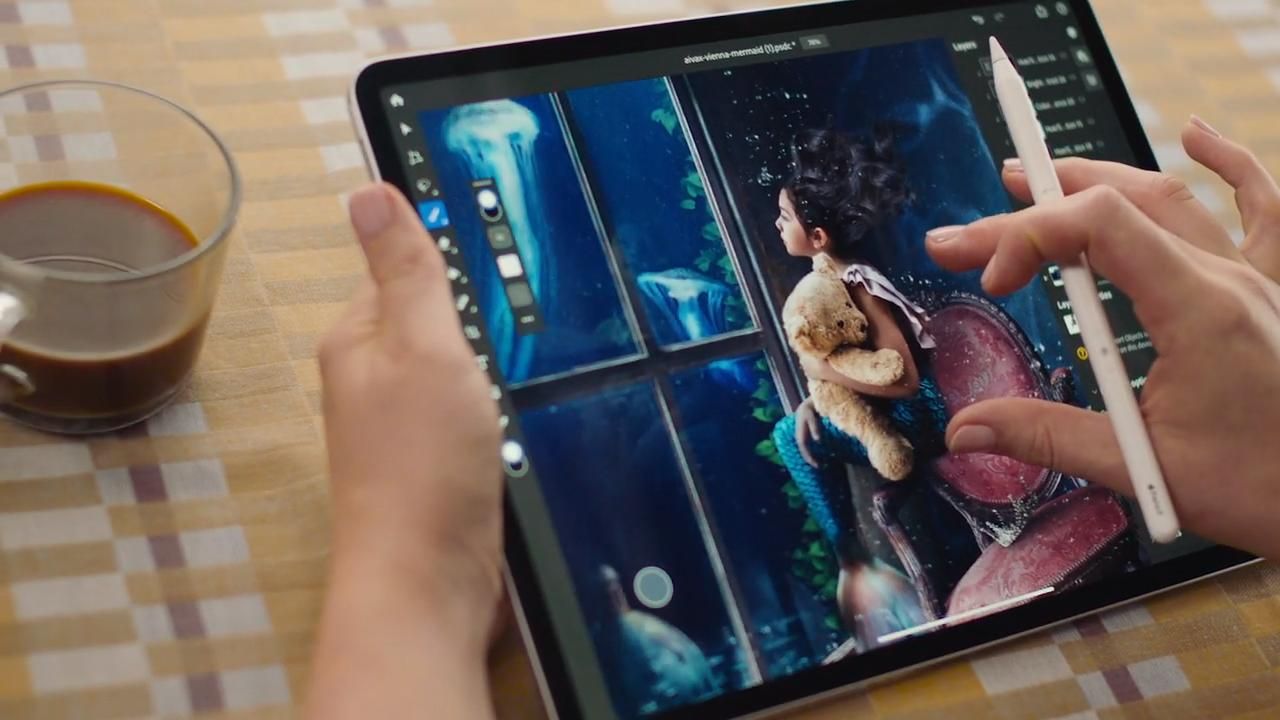 Fresco in use on tablet