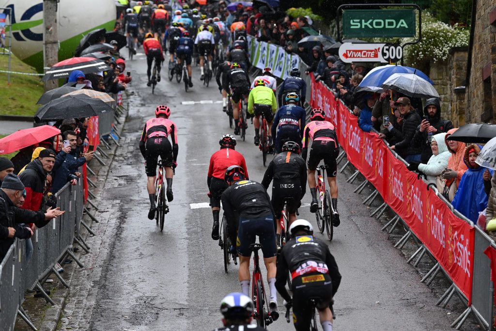 HUY BELGIUM APRIL 17 A general view of the peloton competing during the 88th La Fleche Wallonne 2024 Mens Elite a 1986km one day race from Charleroi to Huy UCIWT on April 17 2024 in Huy Belgium Photo by Dario BelingheriGetty Images
