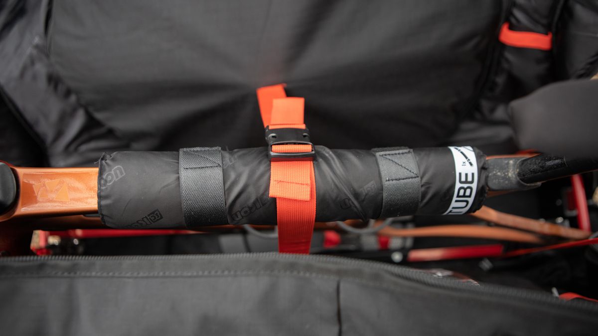 Scicon AeroComfort 3.0 detail of tope tube strap