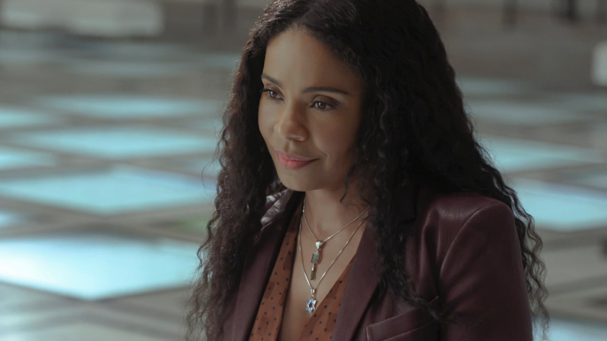 Sanaa Lathan in Hit &amp; run