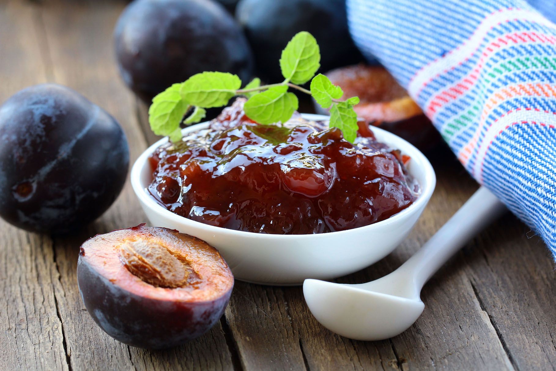 Plum jam recipe