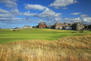 Looking back down the 1st hole at St Andrews towards the town
