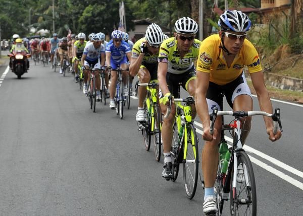 Race leader Thomas Erler (Tabriz Petrochemicals) during the stage