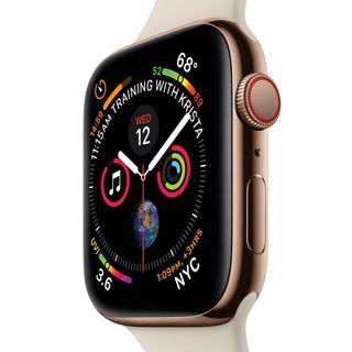 apple-watch-series-4-close-up-activity-screen