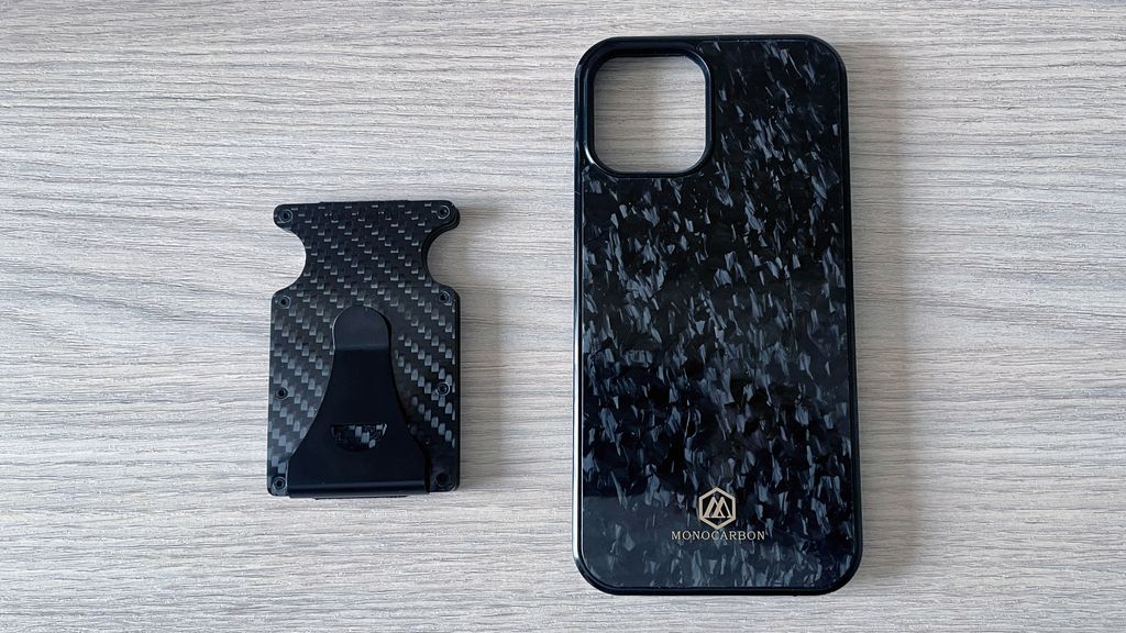 Monocarbon Carbon Fiber MagSafe Case review Multifaceted appeal