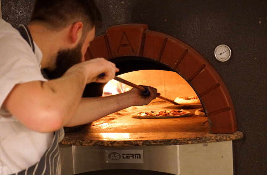 the-30-coolest-restaurants-in-birmingham-18-1556688347-USRn-column-width-inline