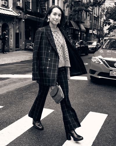 Photograph, Street fashion, Clothing, Fashion, Black-and-white, Plaid, Tartan, Snapshot, Pattern, Footwear,