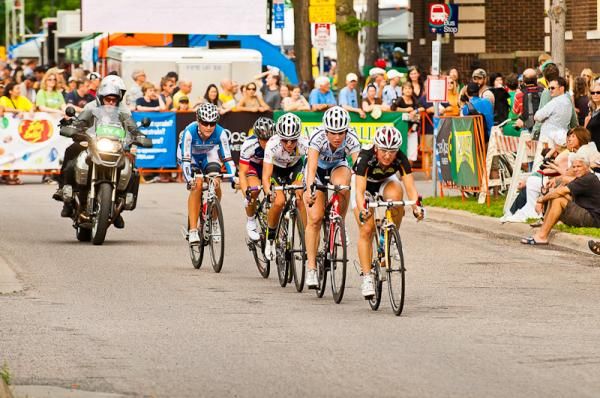 The break became five with the addition Lauren Tamayo (Peanut Butter &amp; Co/Twenty 12) and Amanda Miller (HTC Highroad)