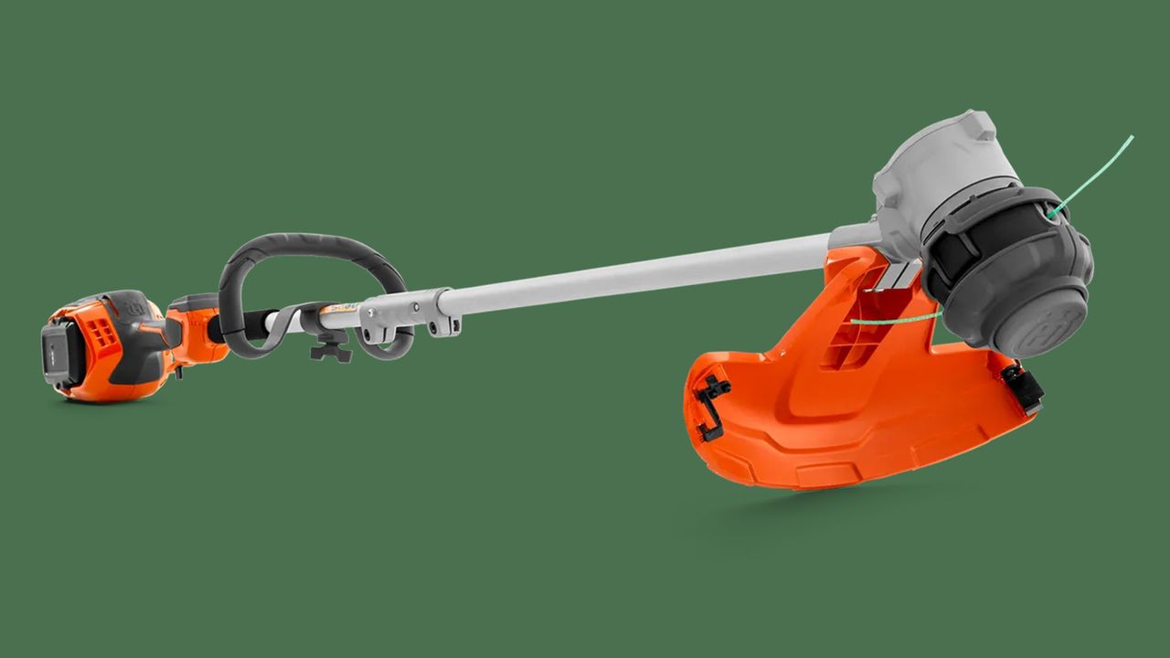 Husqvarna 220iL String Trimmer 