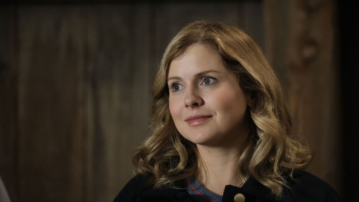 Rose McIver: things you didn't know about the Ghosts star | What to Watch