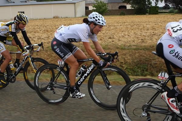 Young rider competition leader Elizabeth Armitstead (Cervelo Test Team).
