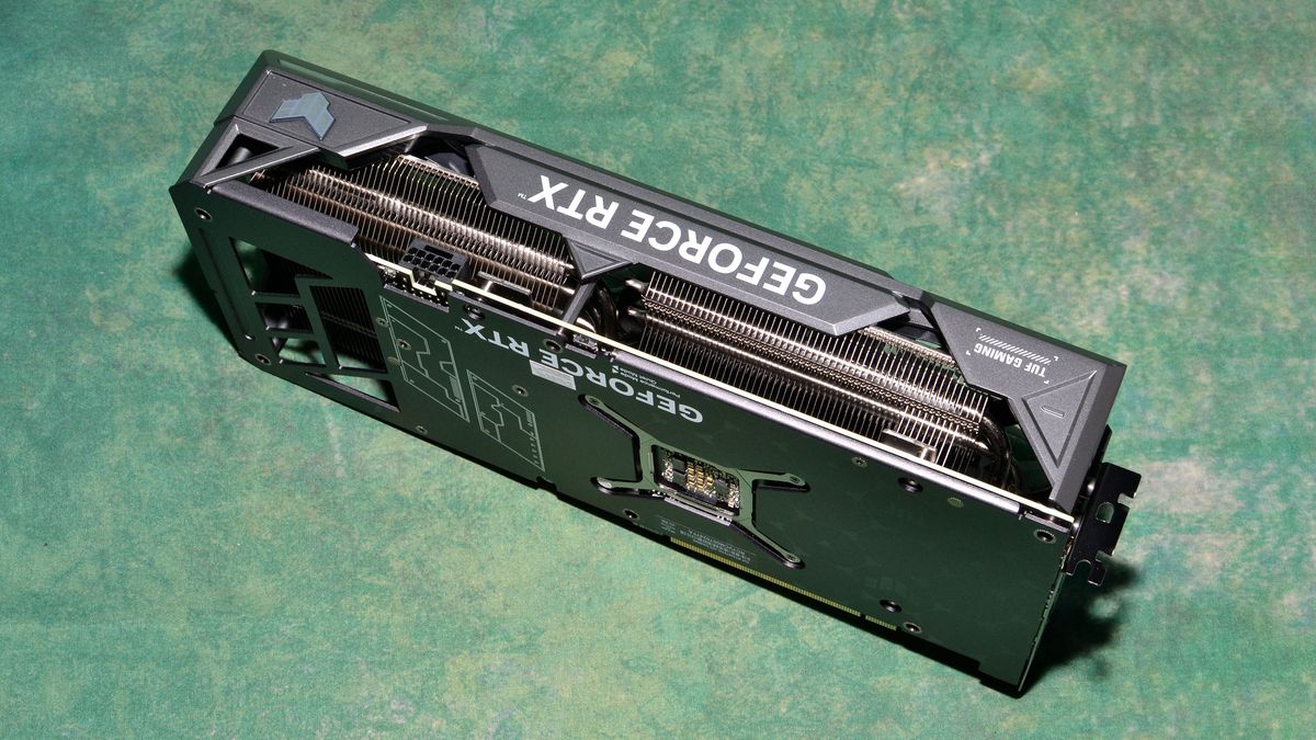 Asus RTX 4070 Ti Super TUF Gaming card photos and unboxing