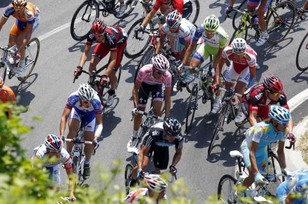Alberto Contador (Saxo Bank) rides in the middle of the pack
