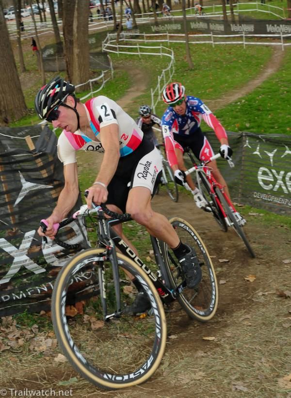 Jeremy Powers (Rapha Focus) leading Todd Wells and Geoff Kabush with two laps to go