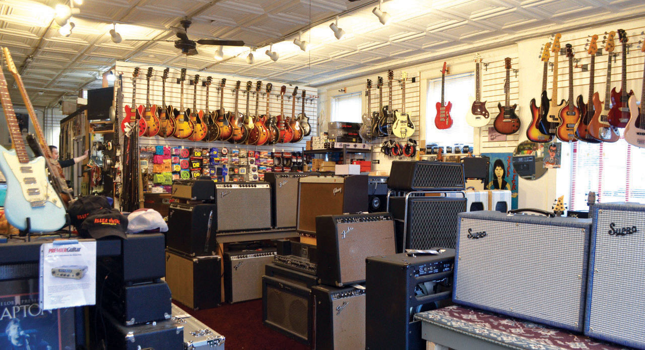 Shop Talk: Killer Vintage Guitars in St. Louis, Missouri