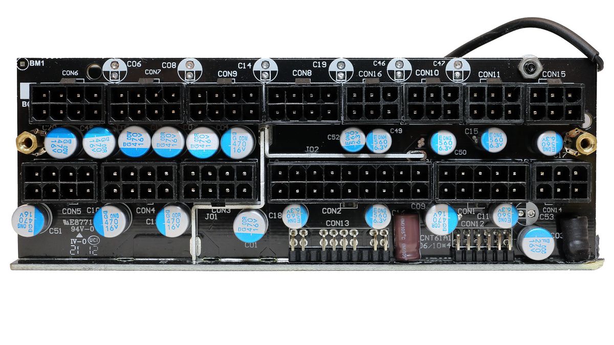 EVGA 1000 P6