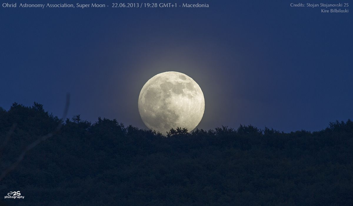 Supermoon Photos: Biggest Full Moon of 2013 in Pictures | Space