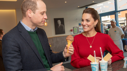 rince William, Duke of Cambridge and Catherine, Duchess of Cambridge eat ice cream during a visit to Joe's Ice Cream Parlour in the Mumbles to meet local parents and carers on February 04, 2020 near Swansea, South Wales.The Duchess of Cambridge launched a landmark survey '5 Big Questions on the Under Fives' on the 21st January which aims to spark a UK-wide conversation on raising the next generation.
