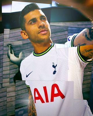 Nike Tottenham home shirt 2022/23
