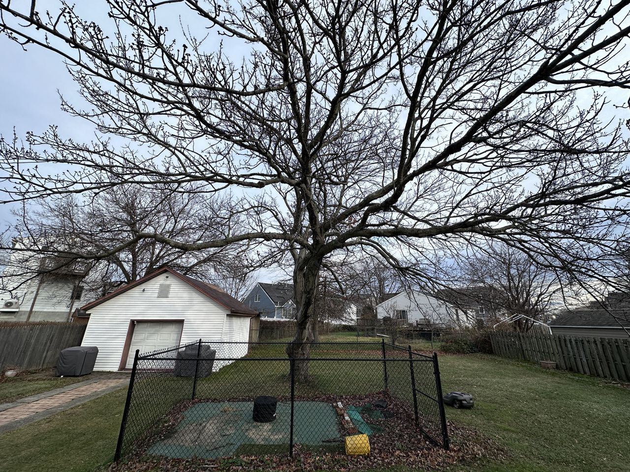 Panoramic ultrawide sample from iPhone 14 Pro Max.