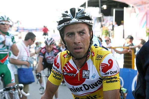 Gilberto Simoni (Saunier Duval) reflects at the end of the first half of the Giro