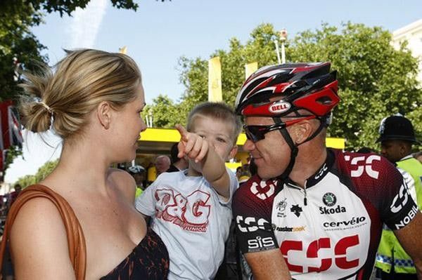 CSC's Stuart O'Grady gets direction from his young son