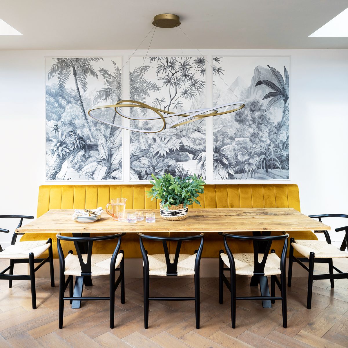 The rule of three explained by interior design experts