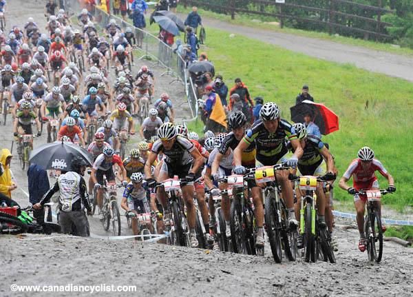 Start of the men's race in the pouring rain