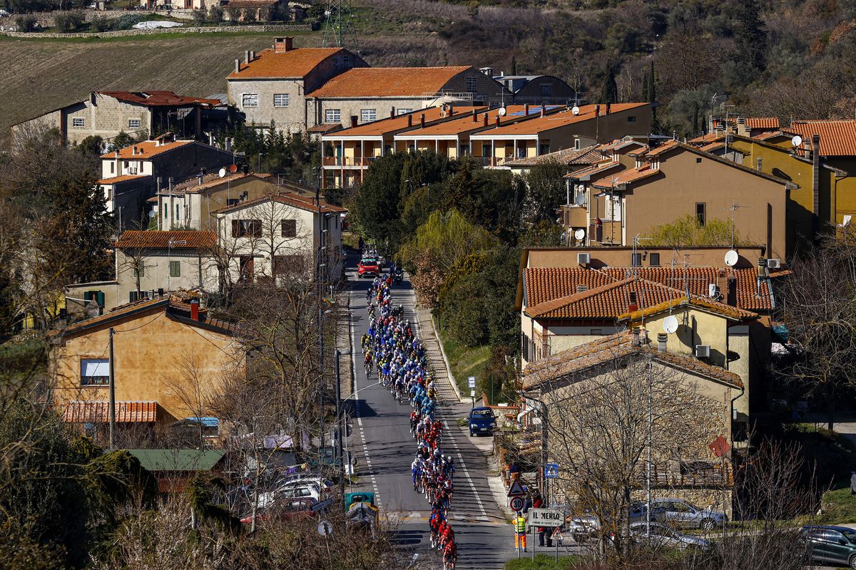 Tirreno Adriatico 2022 - 57th Edition - 2nd stage Camaiore - Sovicille 219 km - 08/03/2022 - Scenery - Peloton - photo Luca Bettini/SprintCyclingAgency&Acirc;&copy;2022