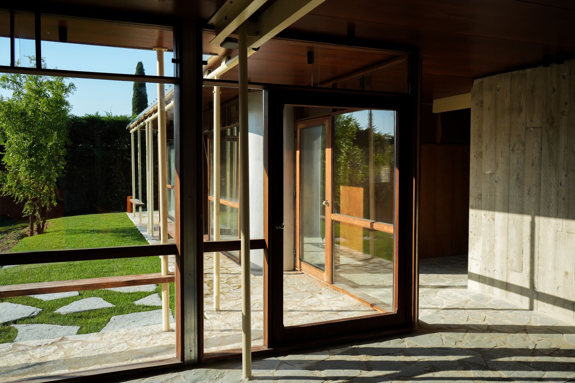 jean prouve holiday house