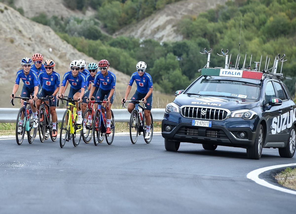 Elisa Longo Borghini and the Italian national team preview the road race course at Imola World Championships