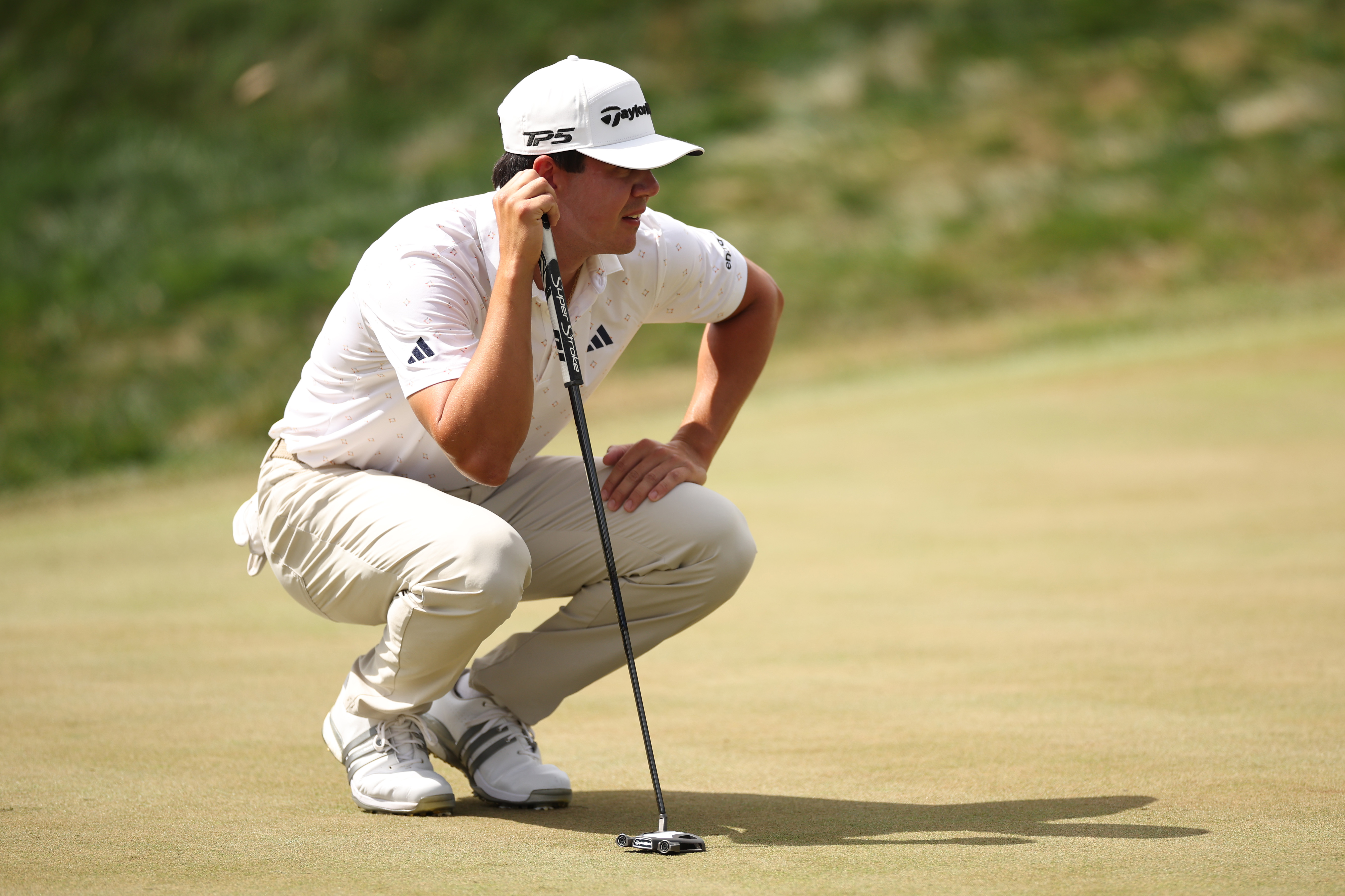 Michael Thorbjornsen lines up a putt
