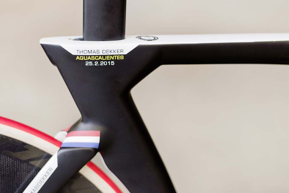 The solid seatpost -rear stays area