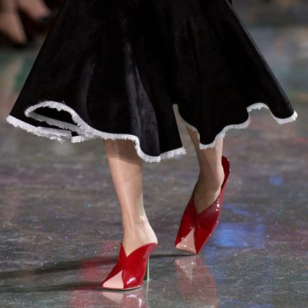 two-tone heels on Chanel's Fall 2026 runway 