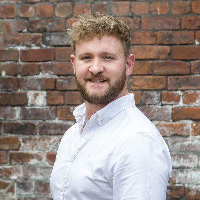 headshot of construction expert Joshua Weston
