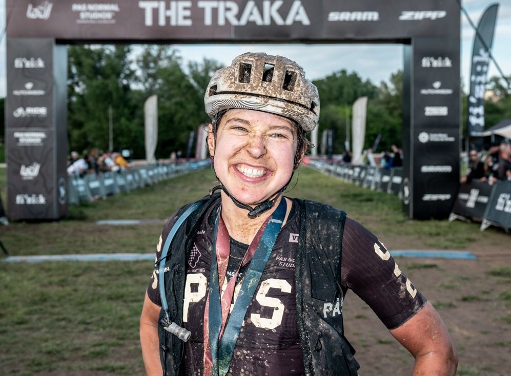 Karolina Migoń celebrates her win at The Traka 360 2024