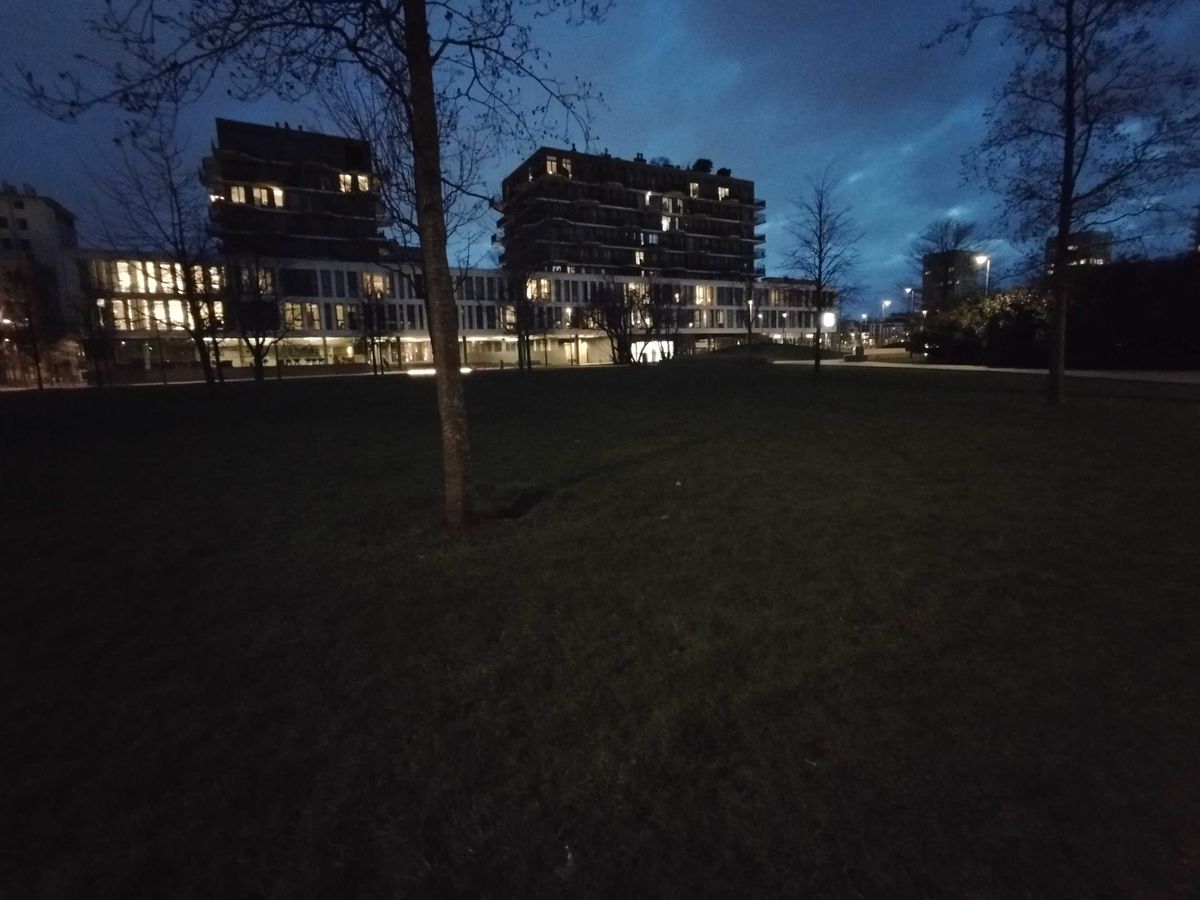 Poco X5 camera