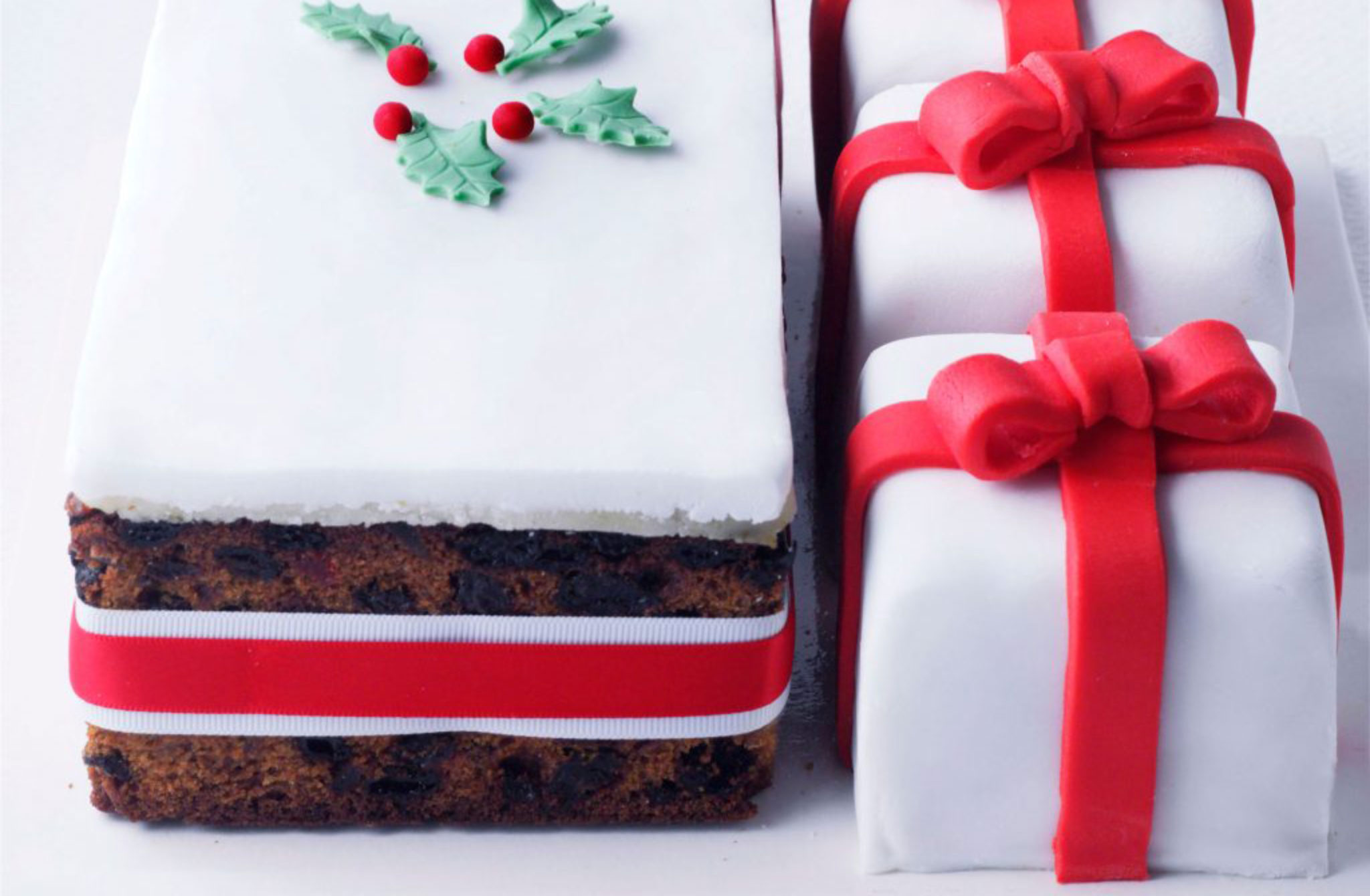 Christmas cakes and gifts