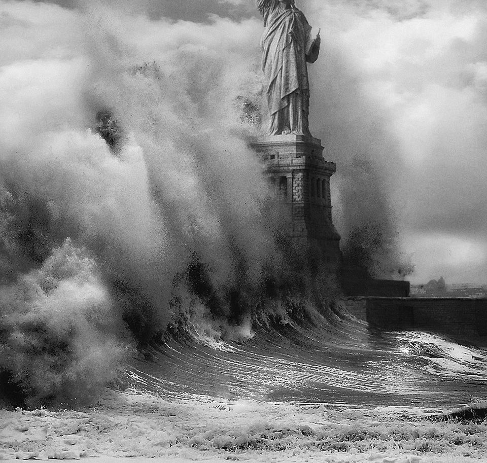 Statue of Libery storm wave