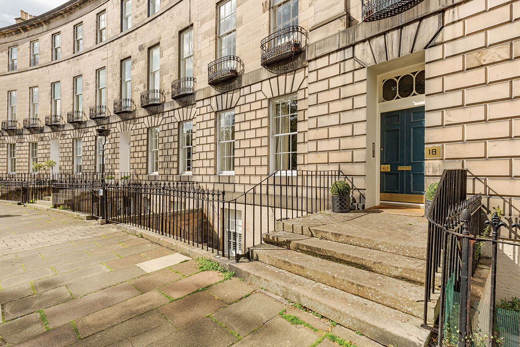 properties for city living: Royal Circus, New Town, Edinburgh, Scotland. 