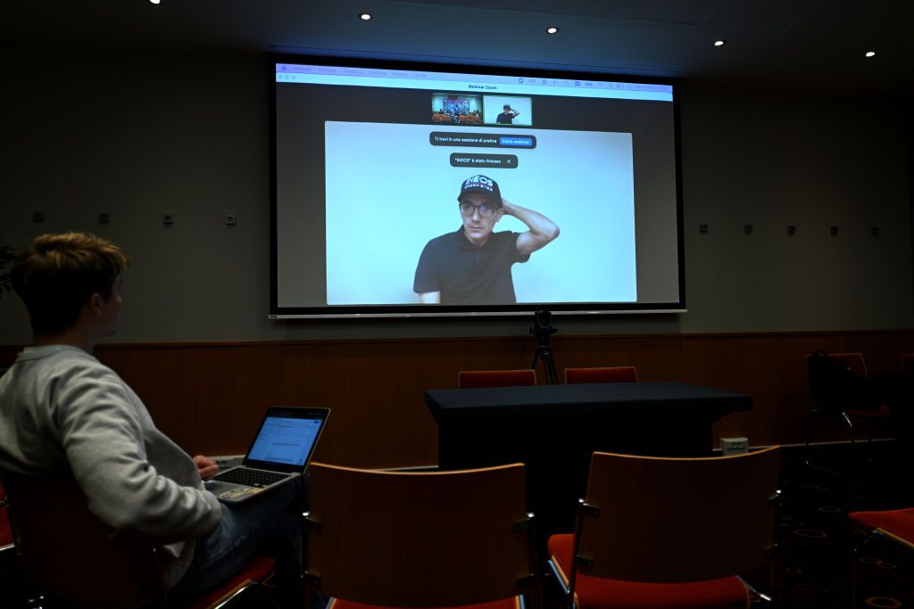 Richard Carapaz had his press conference remotely